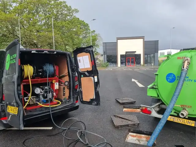 Gully Sucking Services by Alton Facility Services
