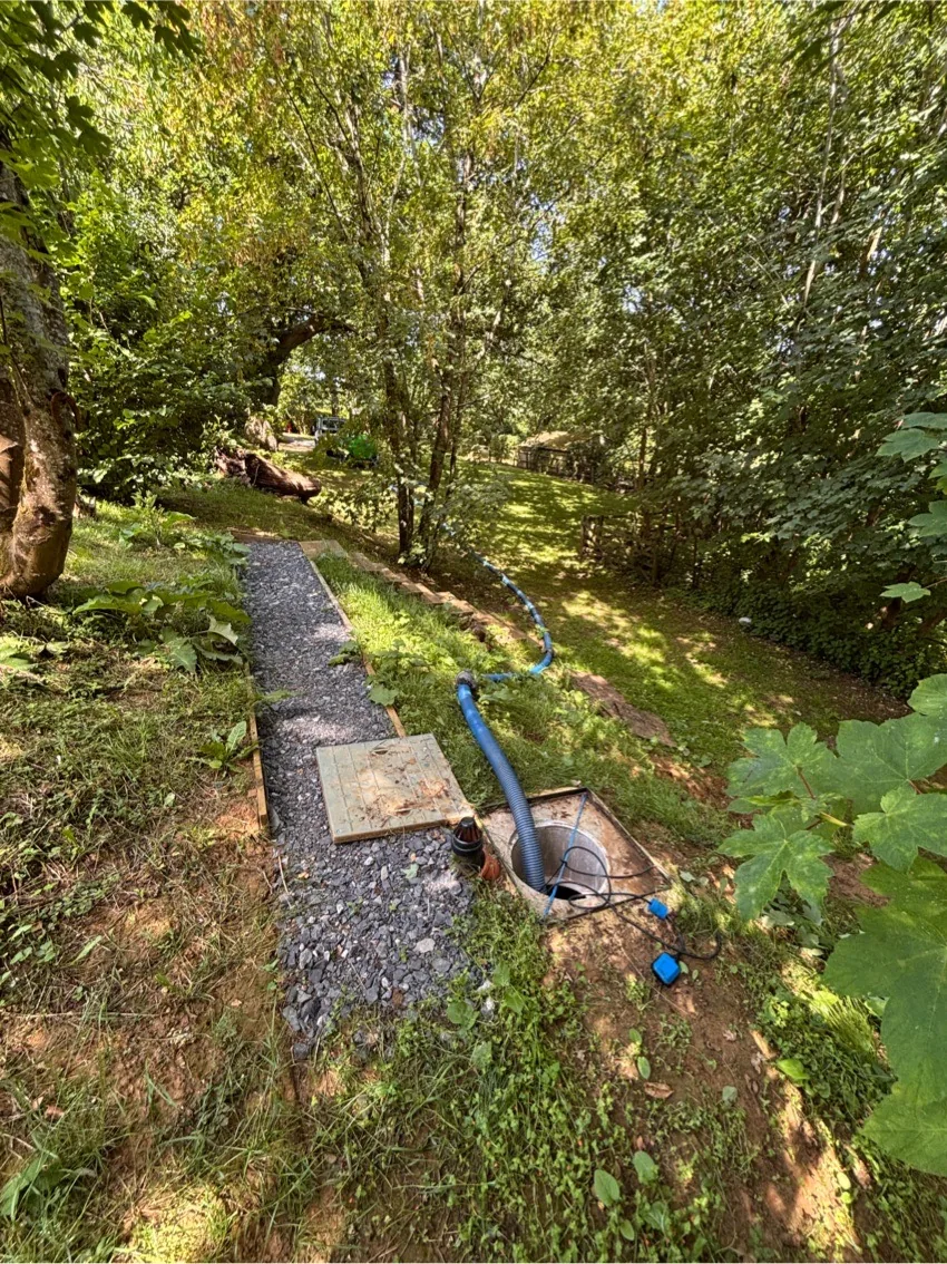 Rural cesspit emptying access route in Rogate Petersfield