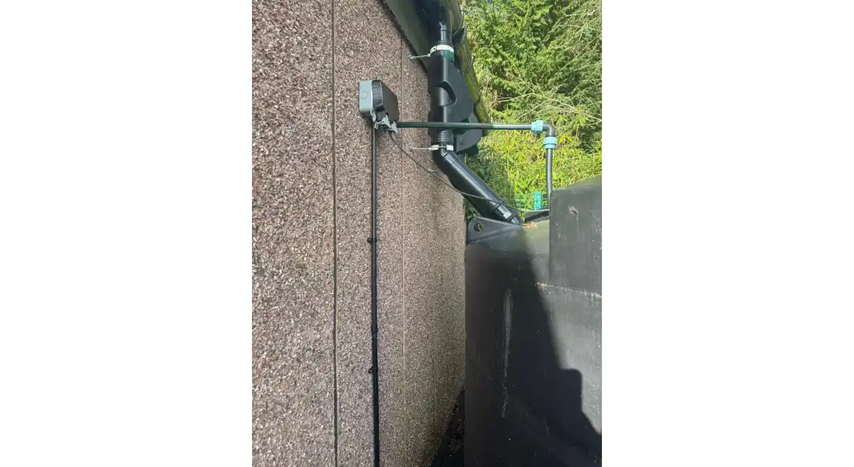 Rainwater storage tank and filtration system installation